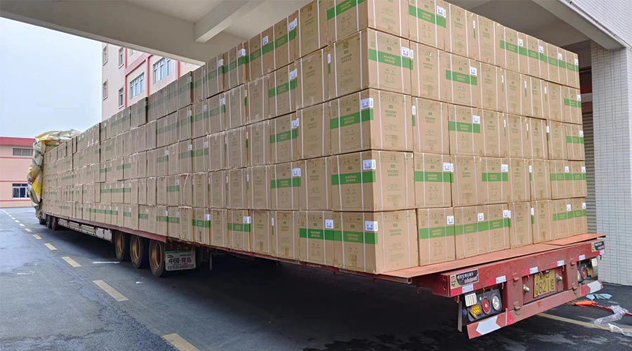 場(chǎng)面壯觀！國(guó)內(nèi)某知名品牌客戶2000臺(tái)波輪洗衣機(jī)高效裝柜完畢