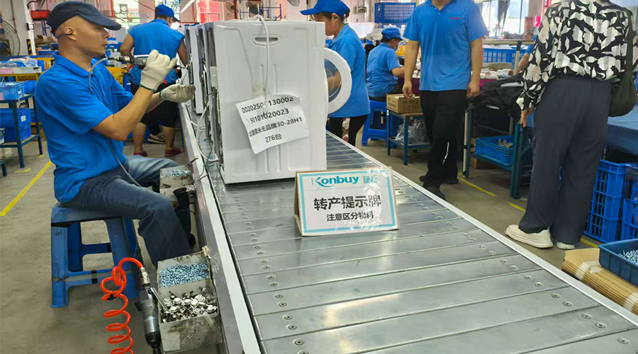 首檢把關(guān)，生產(chǎn)過程的質(zhì)量環(huán)節(jié)