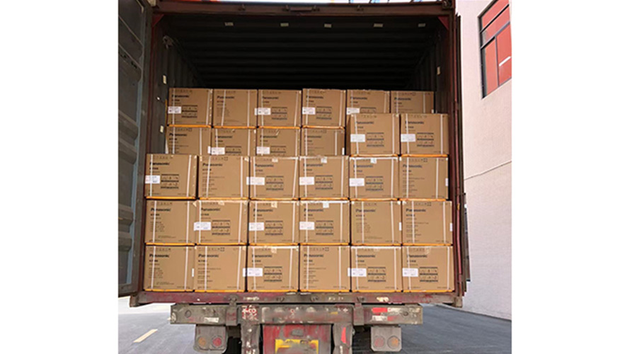 國內(nèi)知名品牌客戶裝柜完畢！順利發(fā)貨！