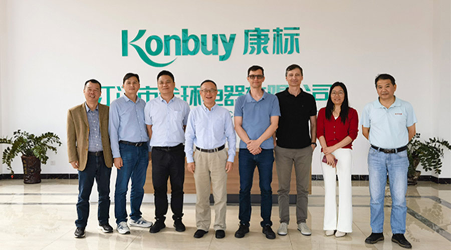 新項目對接！客戶伊萊克斯親臨金環(huán)電器參觀指導(dǎo)